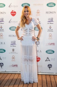 Berta Collado vestida de Charo Ruiz Ibiza