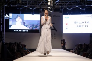 Sivia Jato vestida de Charo Ruiz Ibiza (2)